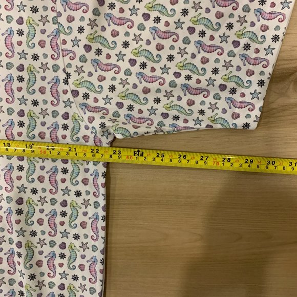 Bobby Jones Men's Large Polo/Golf Shirt with seahorse and seashell design - Picture 5 of 6